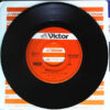 松本伊代 - Last Kissは頬にして (7") - 画像 (4)