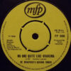 St. Winifred's School Choir - There's No One Quite Like Grandma (7", Single, Yel) - 画像 (3)