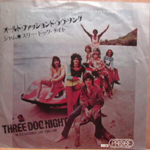 Three Dog Night - An Old Fashioned Love Song (7", Single)