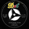 Colleen Lovett - Freckle-Faced Soldier / Go-Go Girl (7", Single) - 画像 (3)