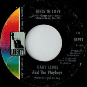 Gary Lewis & The Playboys - Girls In Love (7", Single, Styrene, She)