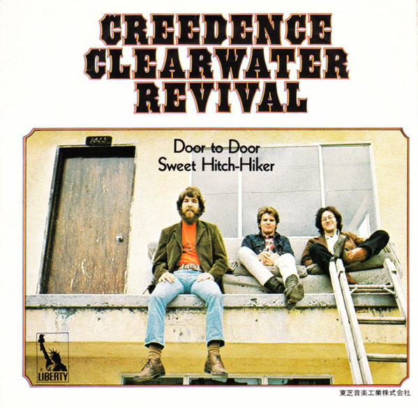 Creedence Clearwater Revival - Sweet Hitch-Hiker / Door To Door (7", Single) - 画像 (5)